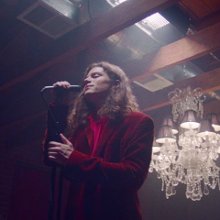 Borns American Money After Dark American Money After Dark Music Video Metrolyrics borns american money after dark american money after dark music video metrolyrics