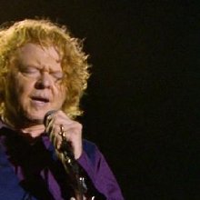 Simply Red Lyrics Music News And Biography Metrolyrics